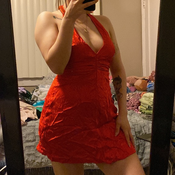 Zara mini red dress - Picture 3 of 5